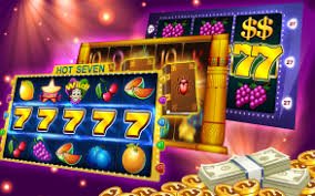 Mobile phone screen showing Bandar Poker cards and fold-call-raise buttons on link pos4d